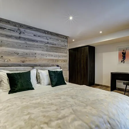 Freya Villa Chamonix